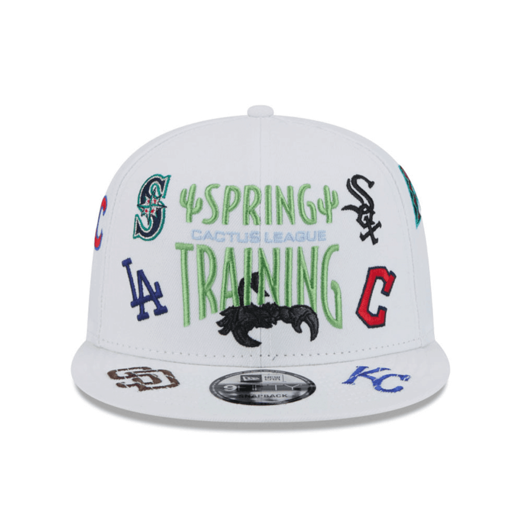 NEW ERA 9FIFTY MLB CACTUS LEAGUE ALL OVER LOGO SPRING TRAINING FAN PACK 2025 GORRA AJUSTABLE BLANCA
