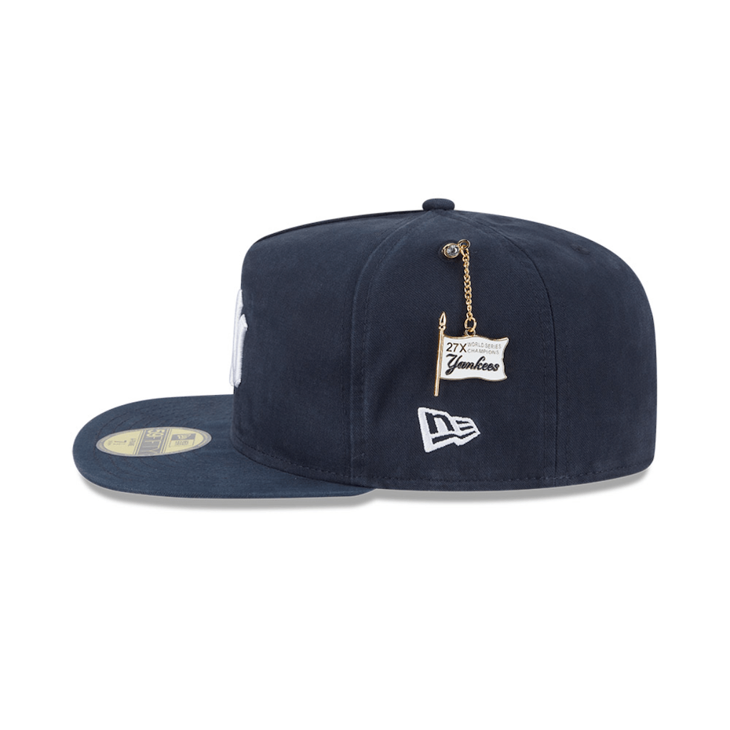 NEW ERA 59FIFTY MLB NEW YORK YANKEES CHAMPIONSHIP SIDE FLAG GORRA CERRADA AZUL