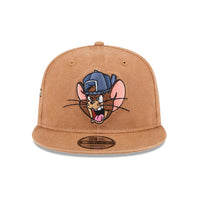 NEW ERA 9FIFTY ENTRETENIMIENTO TOM & JERRY NA ECOM CUSTOMS JANUARY GORRA AJUSTABLE BEIGE