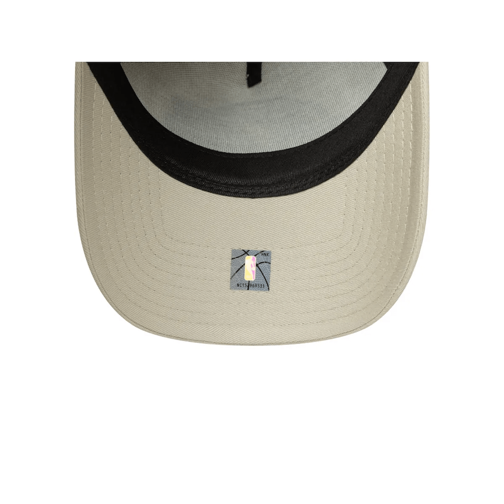 NEW ERA 9FORTY NBA LOS ANGELES LAKERS TEAM OUTLINE GORRA AJUSTABLE BEIGE