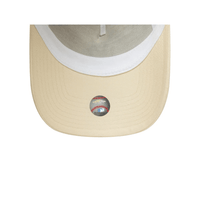 NEW ERA 9FORTY MLB NEW YORK YANKEES LEAGUE ESSENTIAL GORRA AJUSTABLE BEIGE