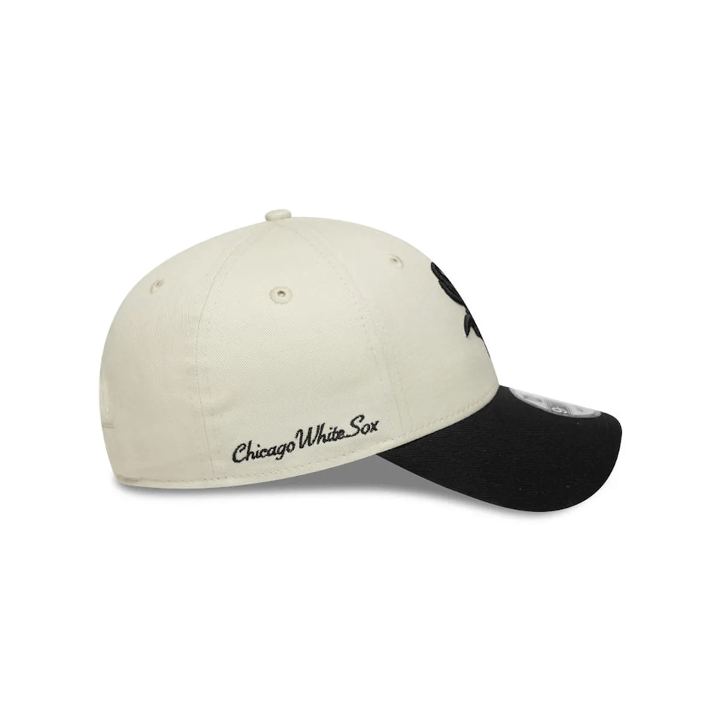 NEW ERA 9FORTY MLB CHICAGO WHITE SOX SIDE SCRIPT GORRA AJUSTABLE BEIGE