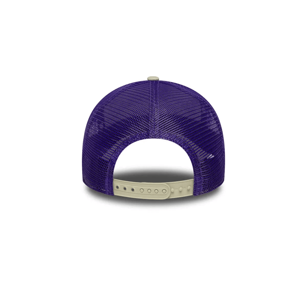 NEW ERA 9FORTY NBA LOS ANGELES LAKERS SCRIPT GORRA AJUSTABLE BEIGE