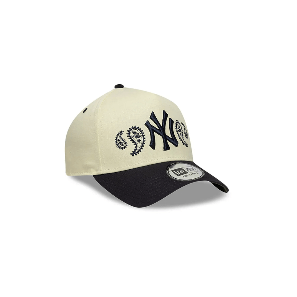 NEW ERA 9FORTY A-FRAME MLB NEW YORK YANKEES PAISLEY GORRA AJUSTABLE BLANCA