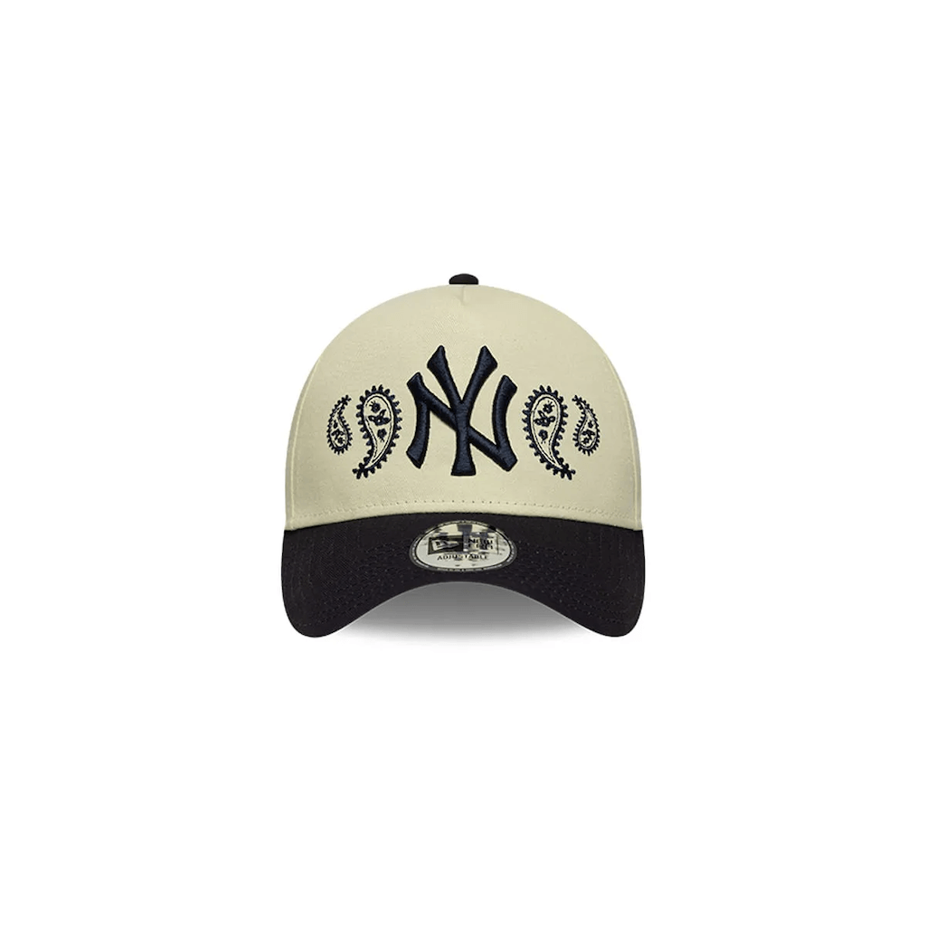 NEW ERA 9FORTY A-FRAME MLB NEW YORK YANKEES PAISLEY GORRA AJUSTABLE BLANCA