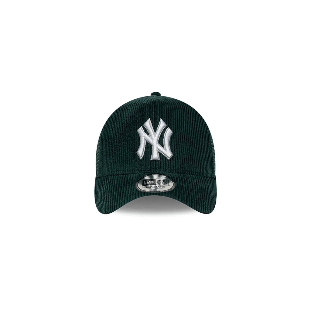 NEW ERA 9FORTY MLB NEW YORK YANKEES CORDUROY GORRA AJUSTABLE CAMIONERA VERDE