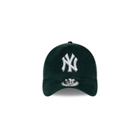 NEW ERA 9FORTY MLB NEW YORK YANKEES CORDUROY GORRA AJUSTABLE CAMIONERA VERDE