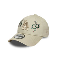 NEW ERA 9FORTY MLB LOS ANGELES DODGERS SNAKE ICON GORRA AJUSTABLE BEIGE
