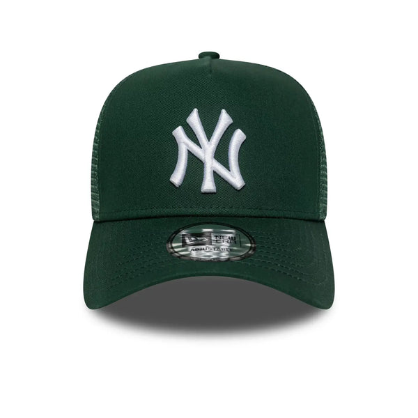 NEW ERA 9FORTY MLB NEW YORK YANKEES LEAGUE ESSENTIALS GORRA TRUCKER AJUSTABLE VERDE