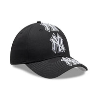 NEW ERA 9FORTY MLB NEW YORK YANKEES SPINE GORRA AJUSTABLE NEGRA
