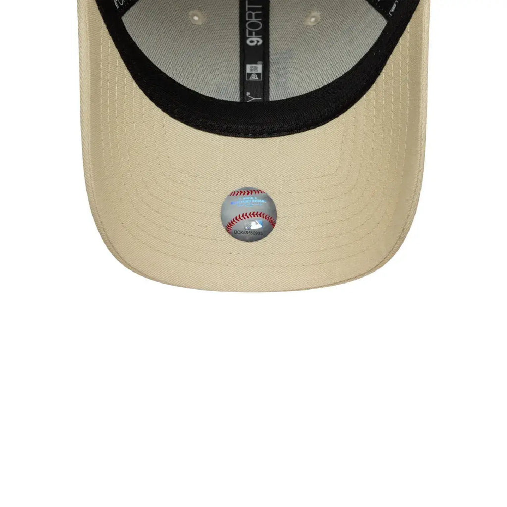 NEW ERA 9FORTY MLB LOS ANGELES DODGERS LEAGUE ESSENTIALS GORRA AJUSTABLE BEIGE