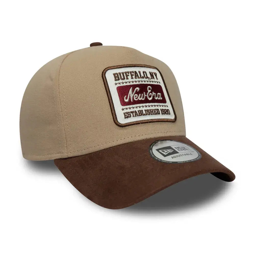 NEW ERA 9FORTY E-FRAME NE NEW ERA SUEDE NE PATCH GORRA AJUSTABLE BEIGE CAFE