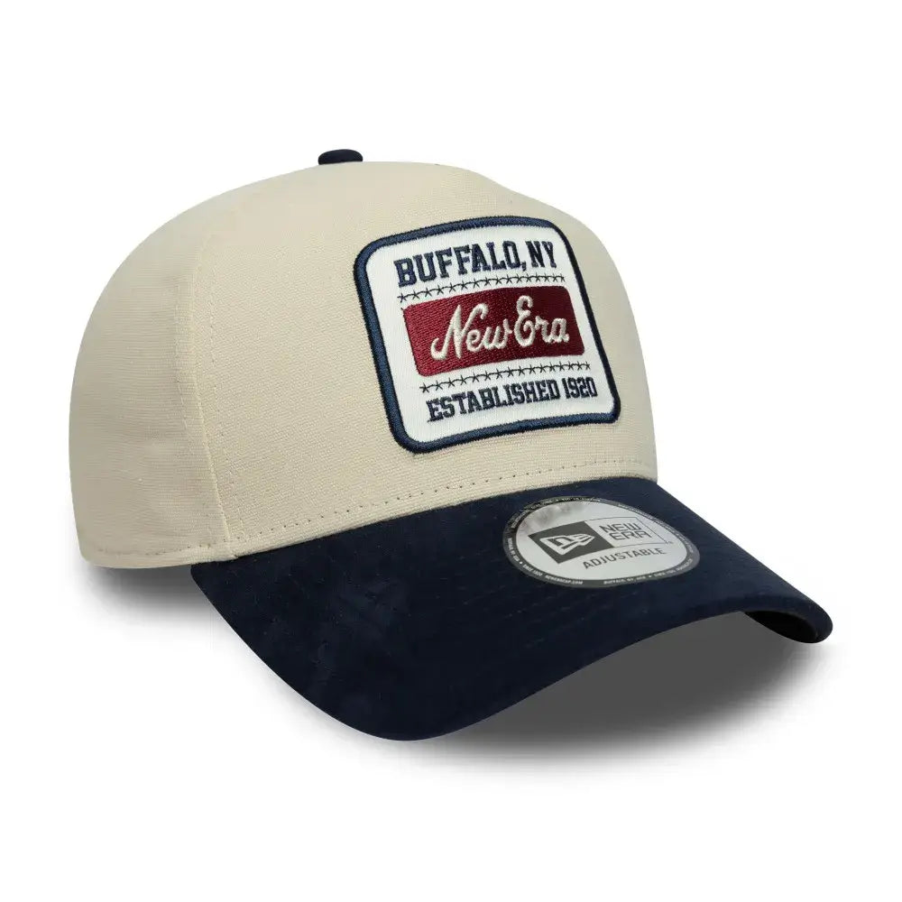 NEW ERA 9FORTY E-FRAME NE NEW ERA SUEDE NE PATCH GORRA AJUSTABLE BEIGE AZUL