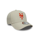 NEW ERA 9FORTY E-FRAME MLB NEW YORK METS OUTLINE SCRIPT GORRA AJUSTABLE BEIGE
