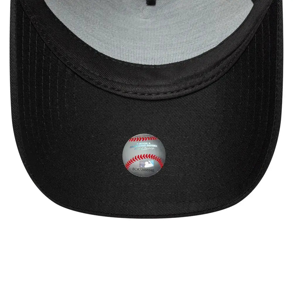 NEW ERA 9FORTY E-FRAME MLB NEW YORK YANKEES METALLIC GORRA AJUSTABLE NEGRA