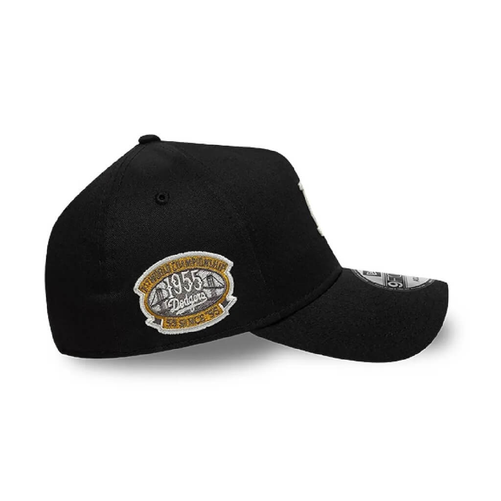 NEW ERA 9FORTY A-FRAME MLB LOS ANGELES DODGERS COOPS FLORAL 1955 PATCH GORRA AJUSTABLE NEGRA