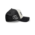 NEW ERA 9FORTY A-FRAME  NEW ERA OLD ENGLISH GORRA AJUSTABLE BLANCA