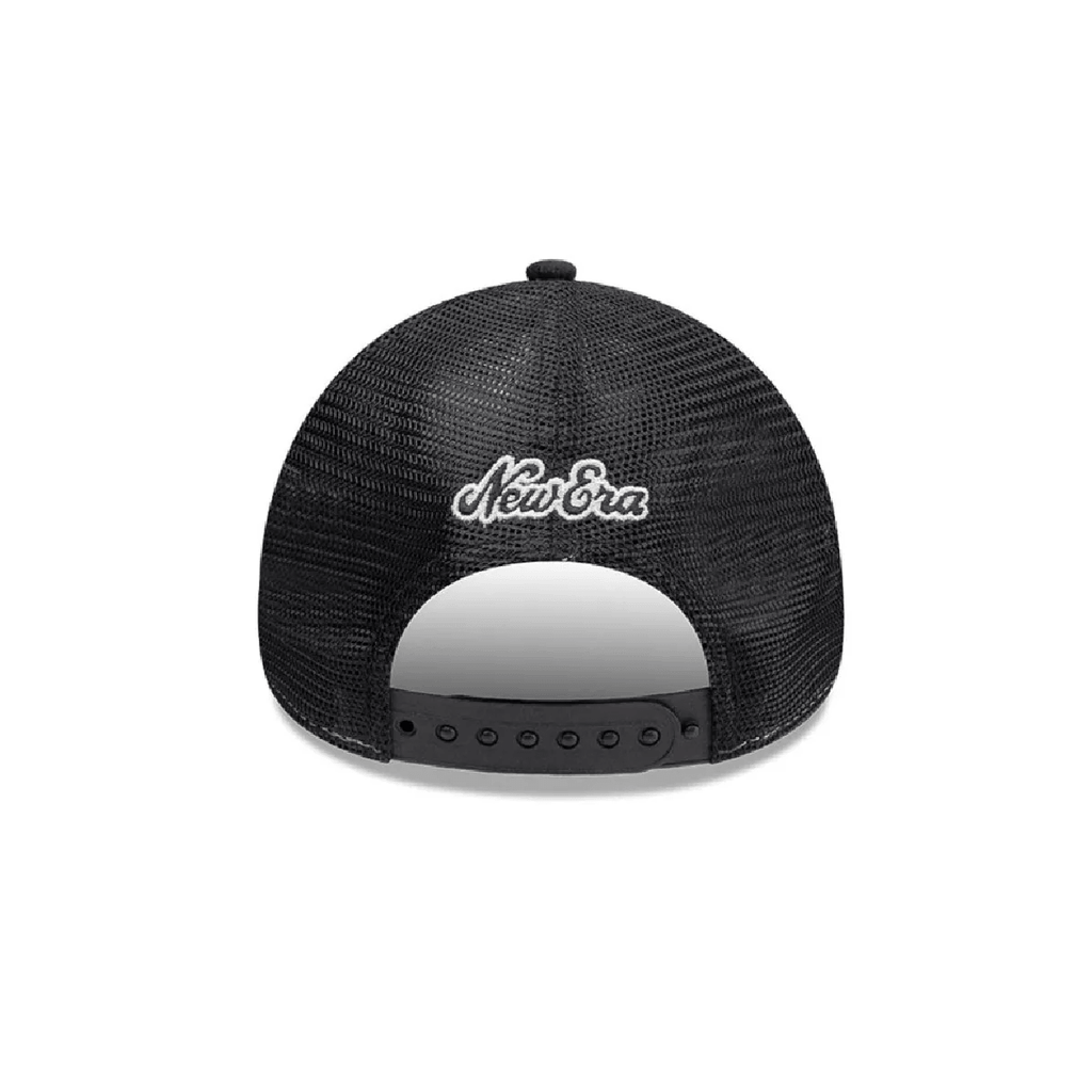 NEW ERA 9FORTY A-FRAME  NEW ERA OLD ENGLISH GORRA AJUSTABLE BLANCA