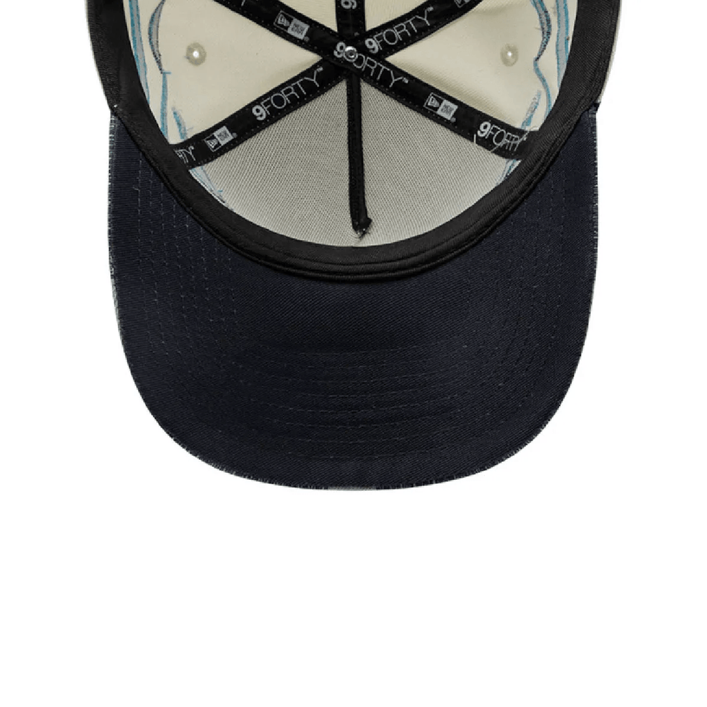 NEW ERA 9FORTY A-FRAME MLB NEW YORK YANKEES FLAME GORRA AJUSTABLE BLANCA