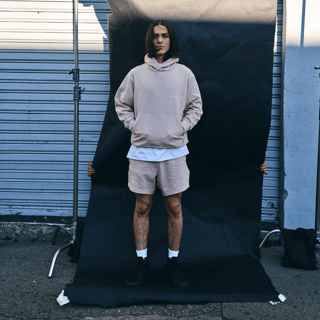 SINNERS GARMENTS SHORTS DE ALGODON BEIGE