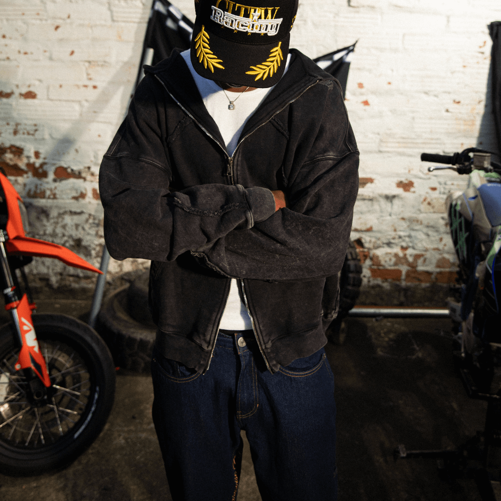 CULTUREWISE TWO STROKE SAINTS BUZOS DE CIERRE OVERSIZED TWO STROKE NEGRO