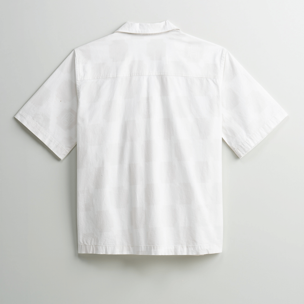 AP CROWN HILOS SAGRADOS NOVA CAMISA REGULAR BLANCA