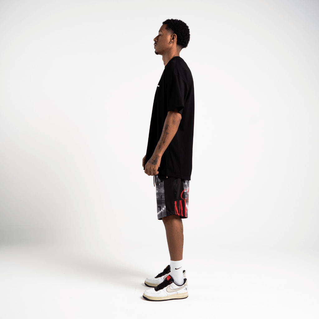 AURUM METROPOLIS III BLACK LINE CAMISETA OVERSIZED NEGRA