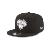 NEW ERA 9FIFTY NBA NEW YORK KNICKS BLACK N WHITE GORRA AJUSTABLE NEGRA