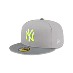 NEW ERA 59FIFTY MLB NEW YORK YANKEES 2000 WORLD SERIES GORRA CERRADA GRIS