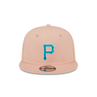 NEW ERA 9FIFTY MLB PITTSBURGH PIRATES BLUE SKY AQUA COLLECTION GORRA AJUSTABLE ROSADA