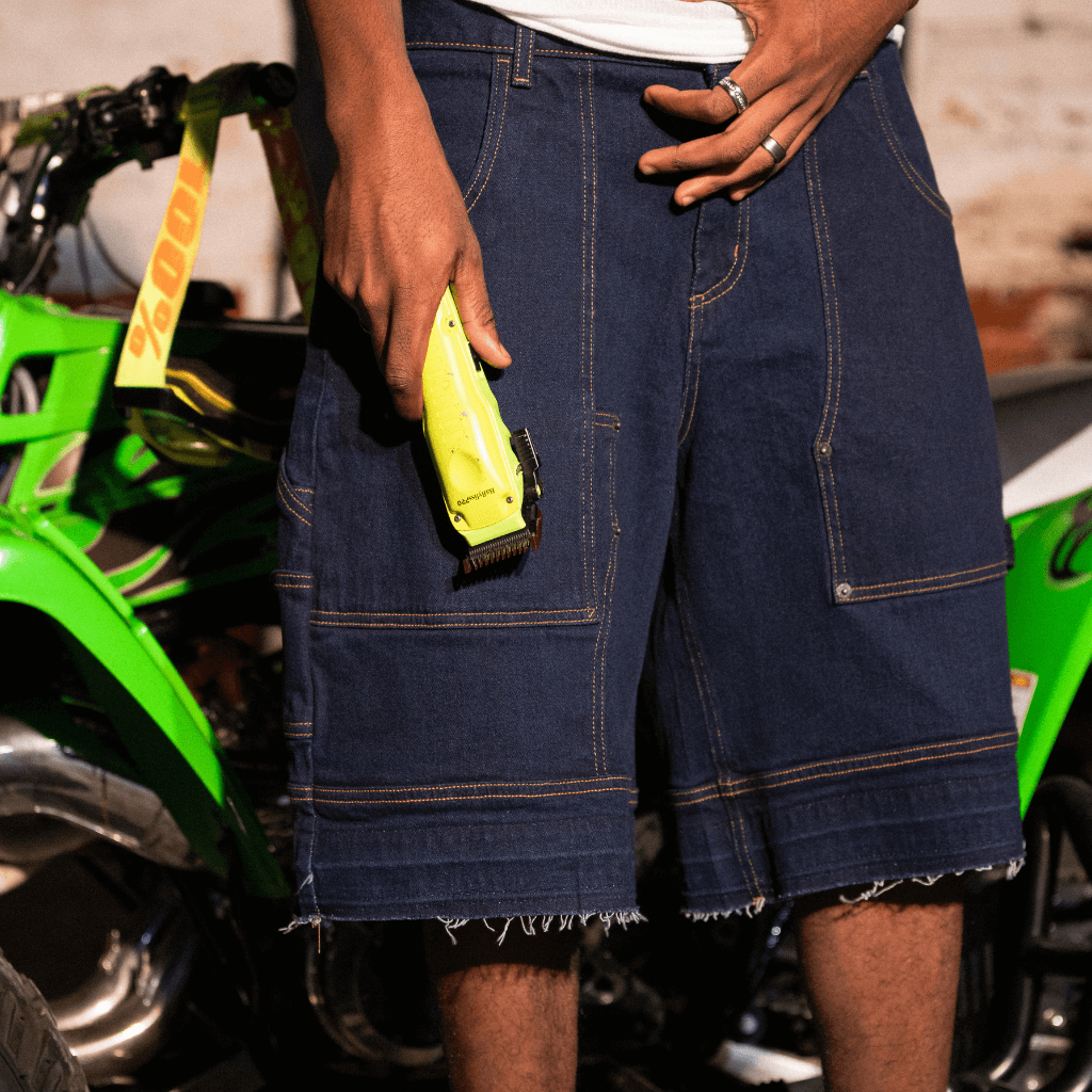 CULTUREWISE TWO STROKE SAINTS SHORTS STRAIGTH RAW DENIM AZUL