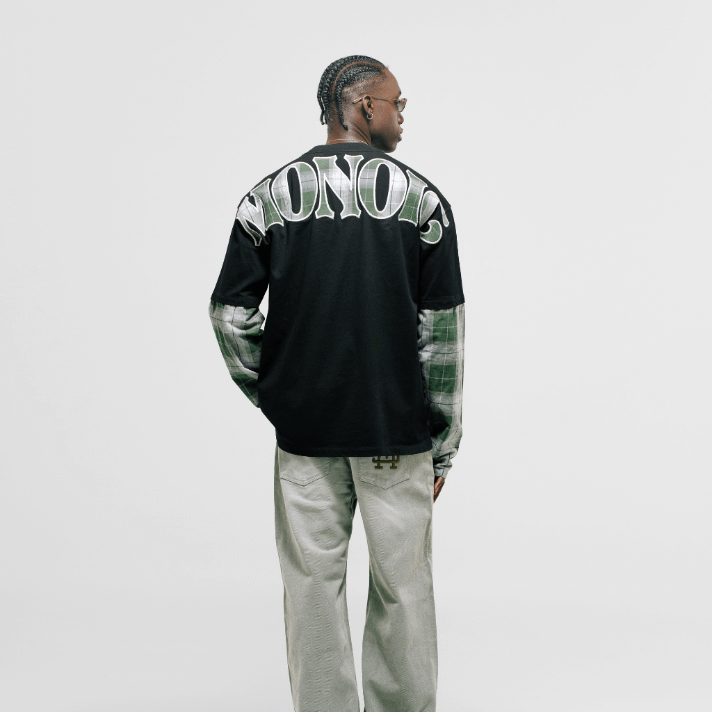 MONOIC TUTTO BENE I CAMISETA OVERSIZED CORE DOBLE MANGA NEGRA