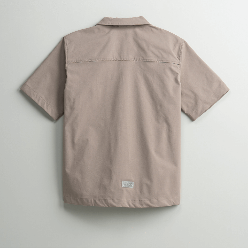 AP CROWN HILOS SAGRADOS YARA CAMISA REGULAR KHAKHI