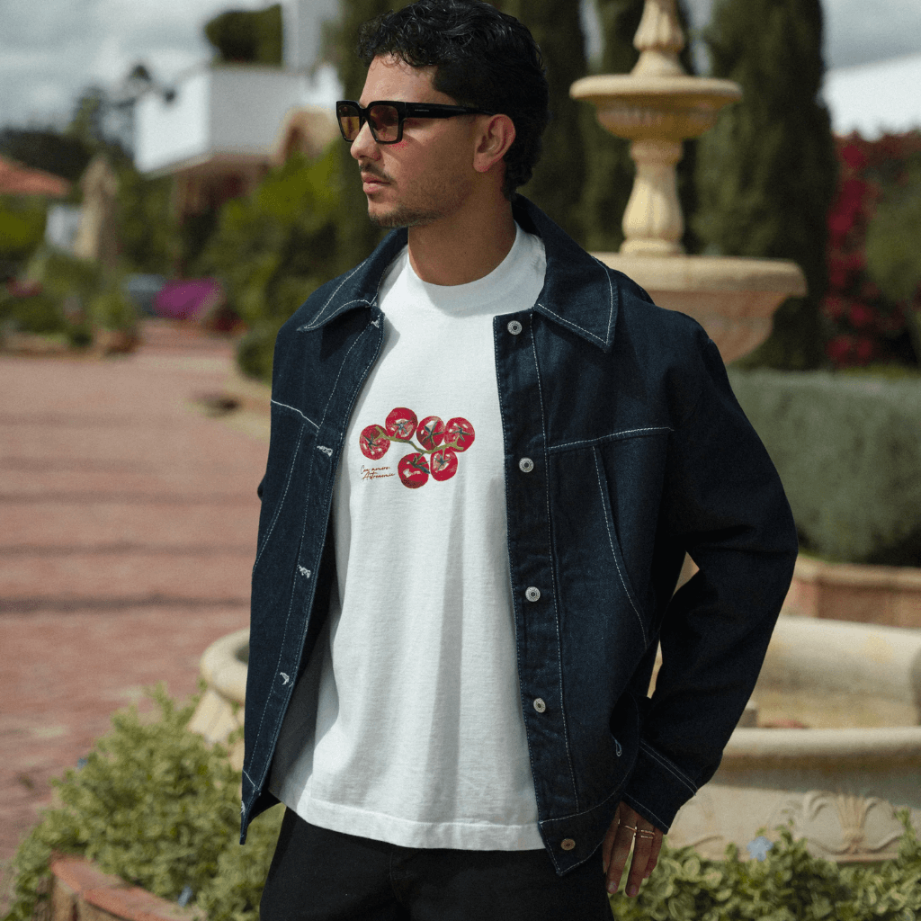 ASTRONOMIC ANDIAMO PIANO, MY FRIEND TOMATES CAMISETA OVERSIZED BEIGE