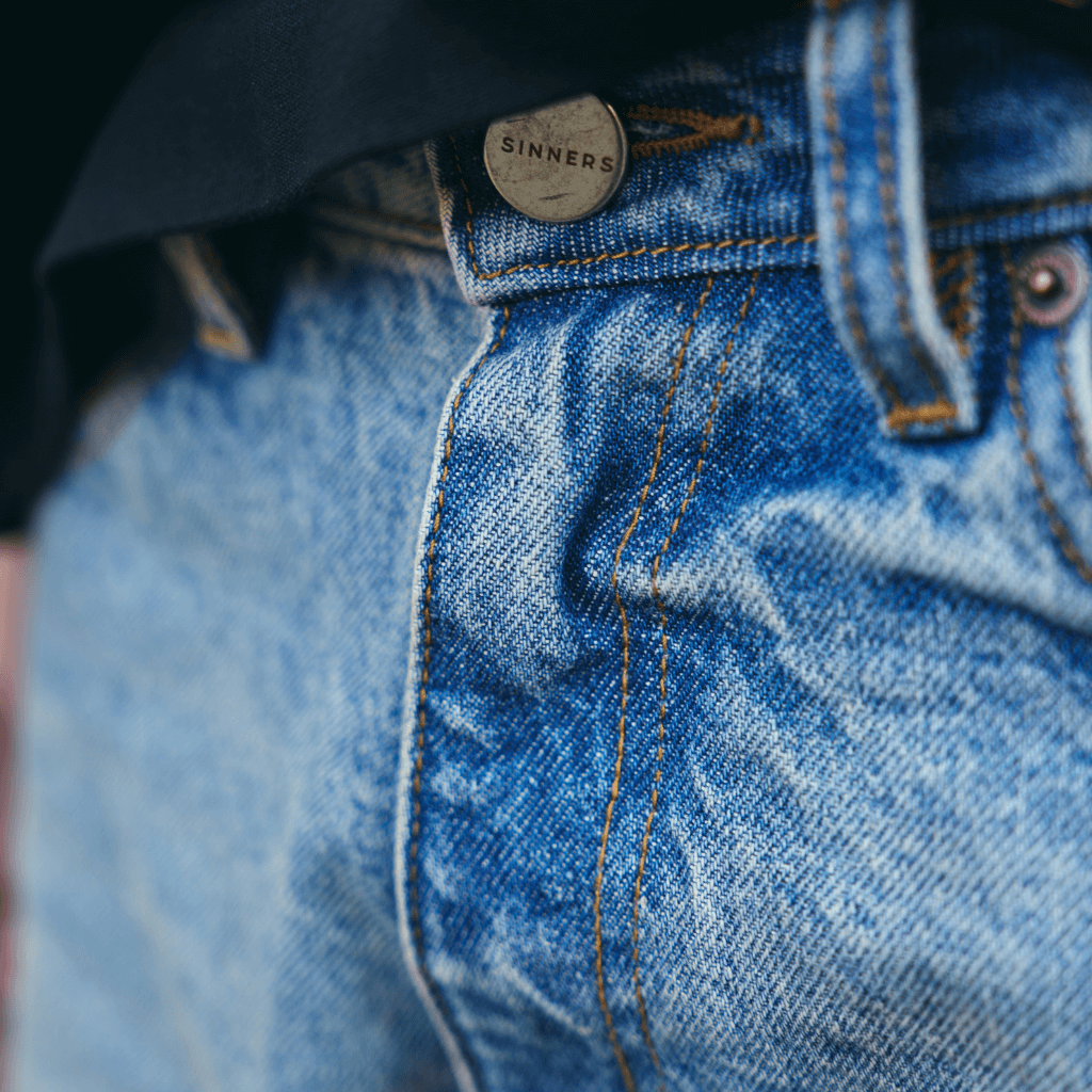 SINNERS FLARED JEANS ANCHOS
