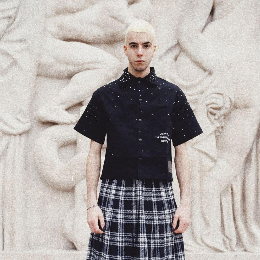 SINNERS LA NOCHE CAMISA DE BOTONES NEGRA