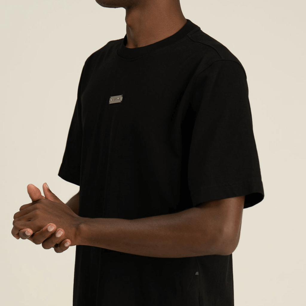 AP CROWN HIDDEN DEPTHS DAWN NEGRO CAMISETA REGULAR FIT NEGRA
