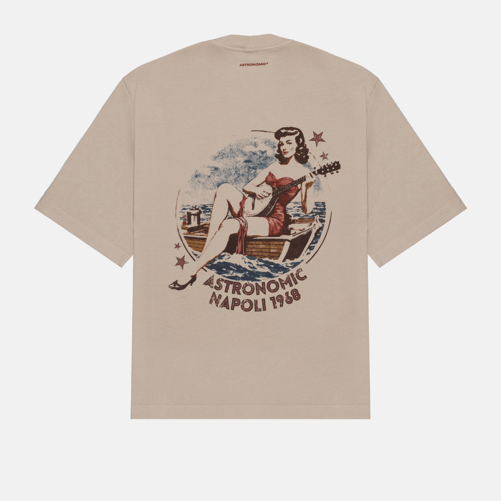 ASTRONOMIC ANDIAMO PIANO, MY FRIEND DONNA NAPOLETANA CAMISETA OVERSIZED BEIGE