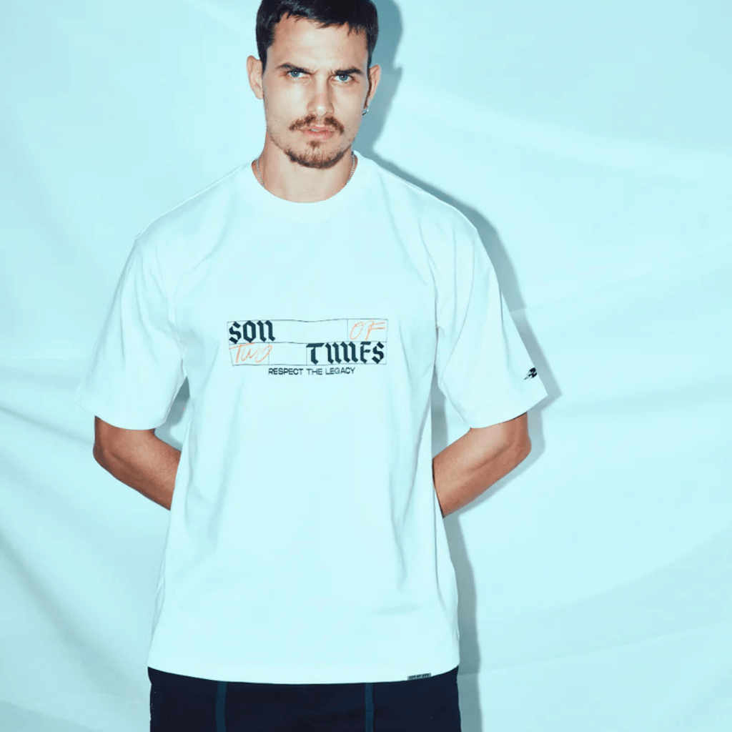 SON OF SON OVERSIZE WHITE RAISED BY THE HILLS CAMISETA OVERSIZE BLANCA