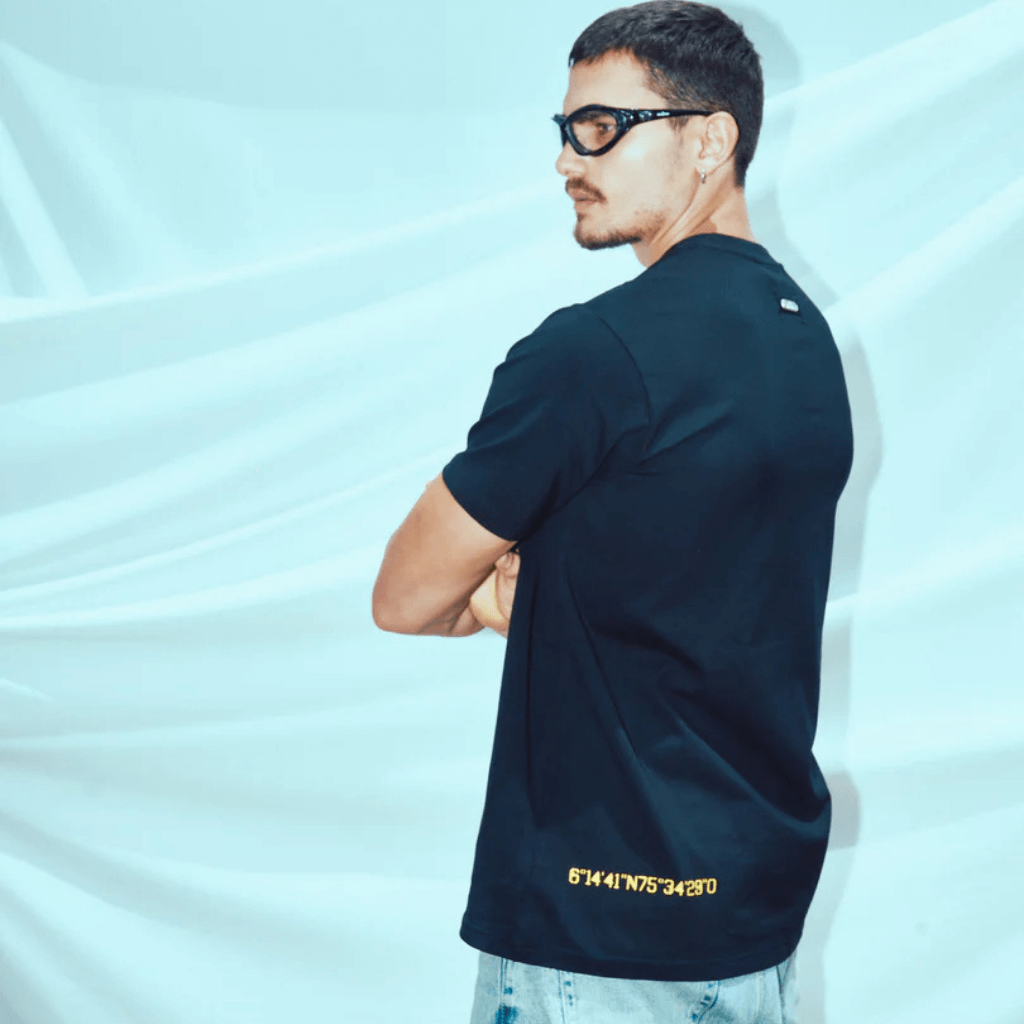 SON OF SON REGULAR FIT BLACK SOFS CLASSIC RACING CAMISETA SLIM NEGRA