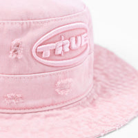 TRUE TOO BRIGHT TO MISS BLUSH WASHED GORRO PESCADOR ROSADO