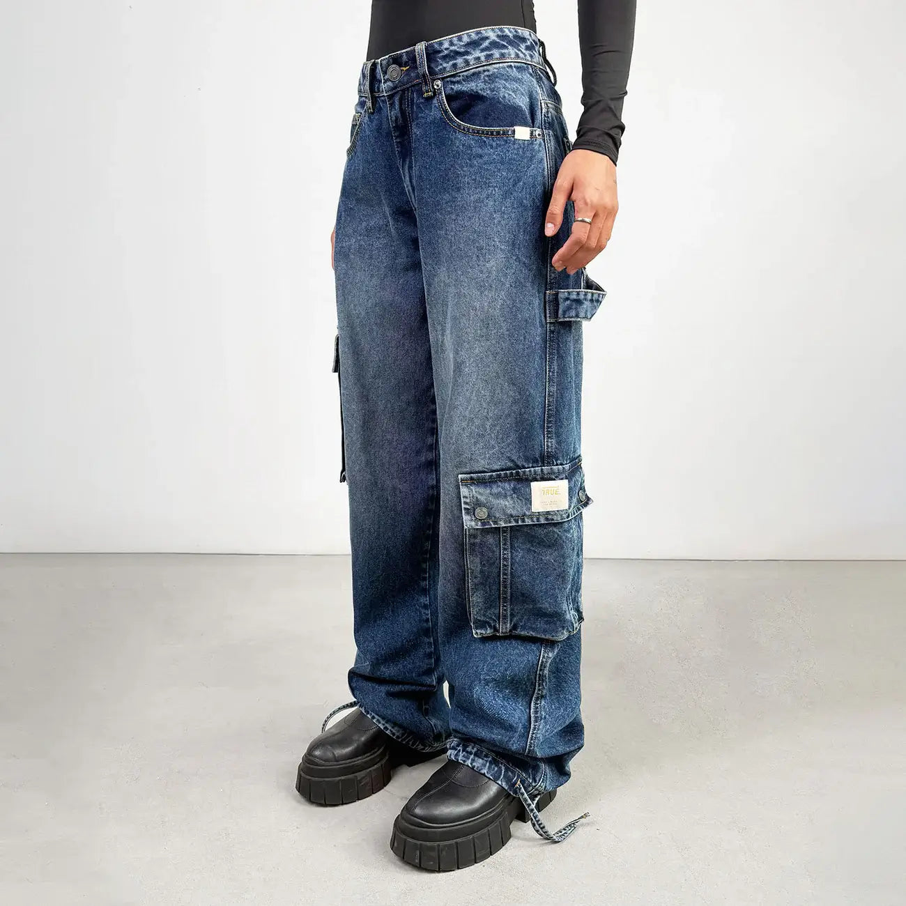 TRUE CALL ME NEVER CARGO MULTI-POCKET DENIM PANTS