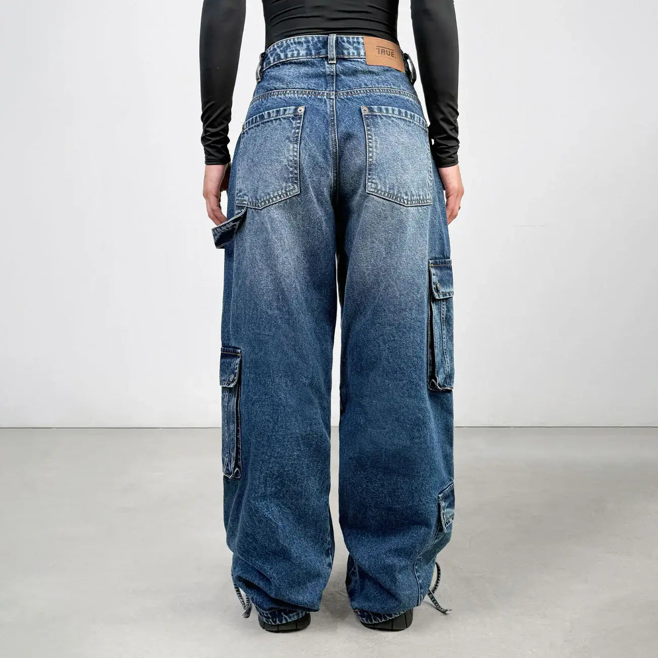 TRUE CALL ME NEVER CARGO MULTI-POCKET DENIM PANTS