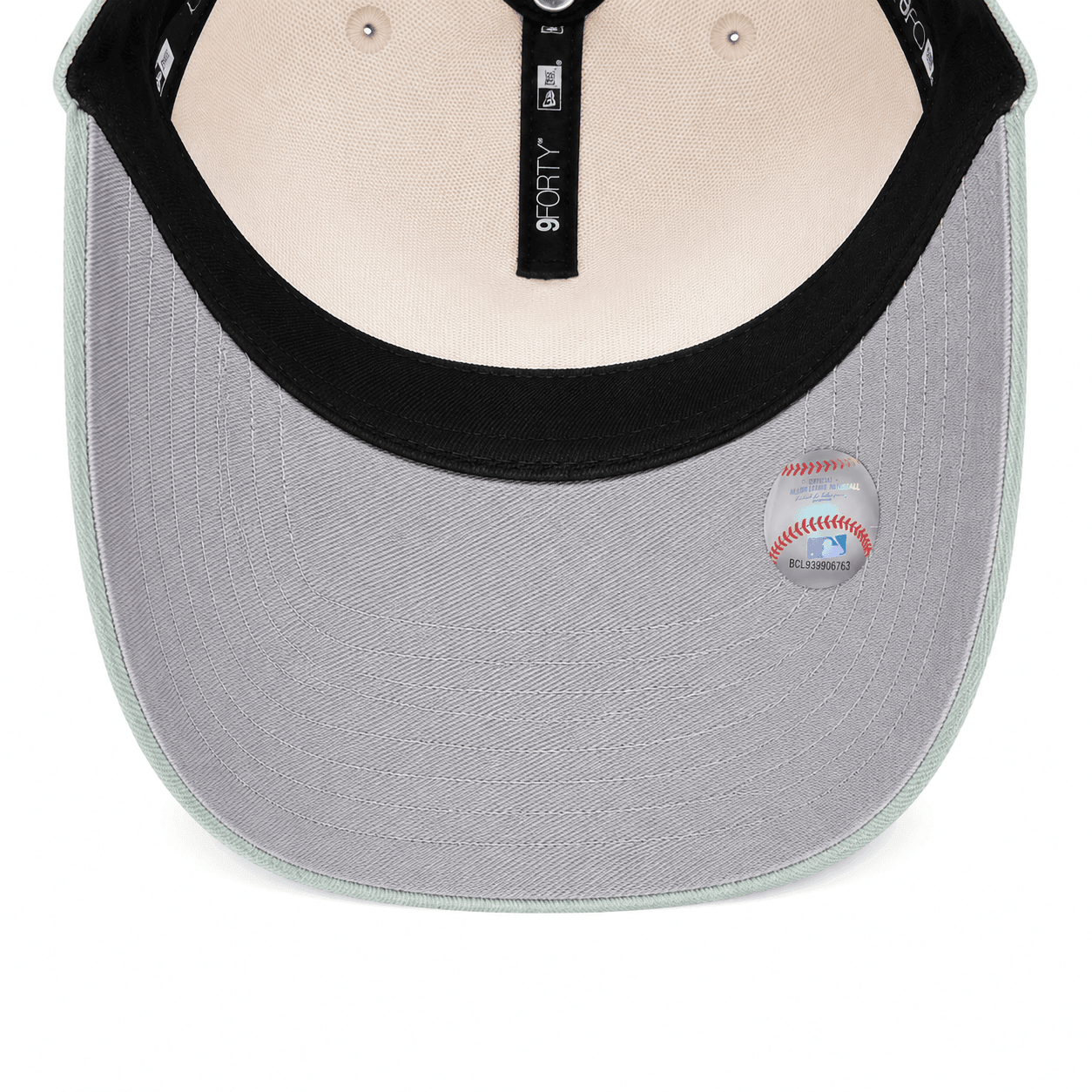 NEW ERA 9FORTY A-FRAME MLB NEW YORK YANKEES CHROME EVERST GORRA AJUSTABLE BLANCA