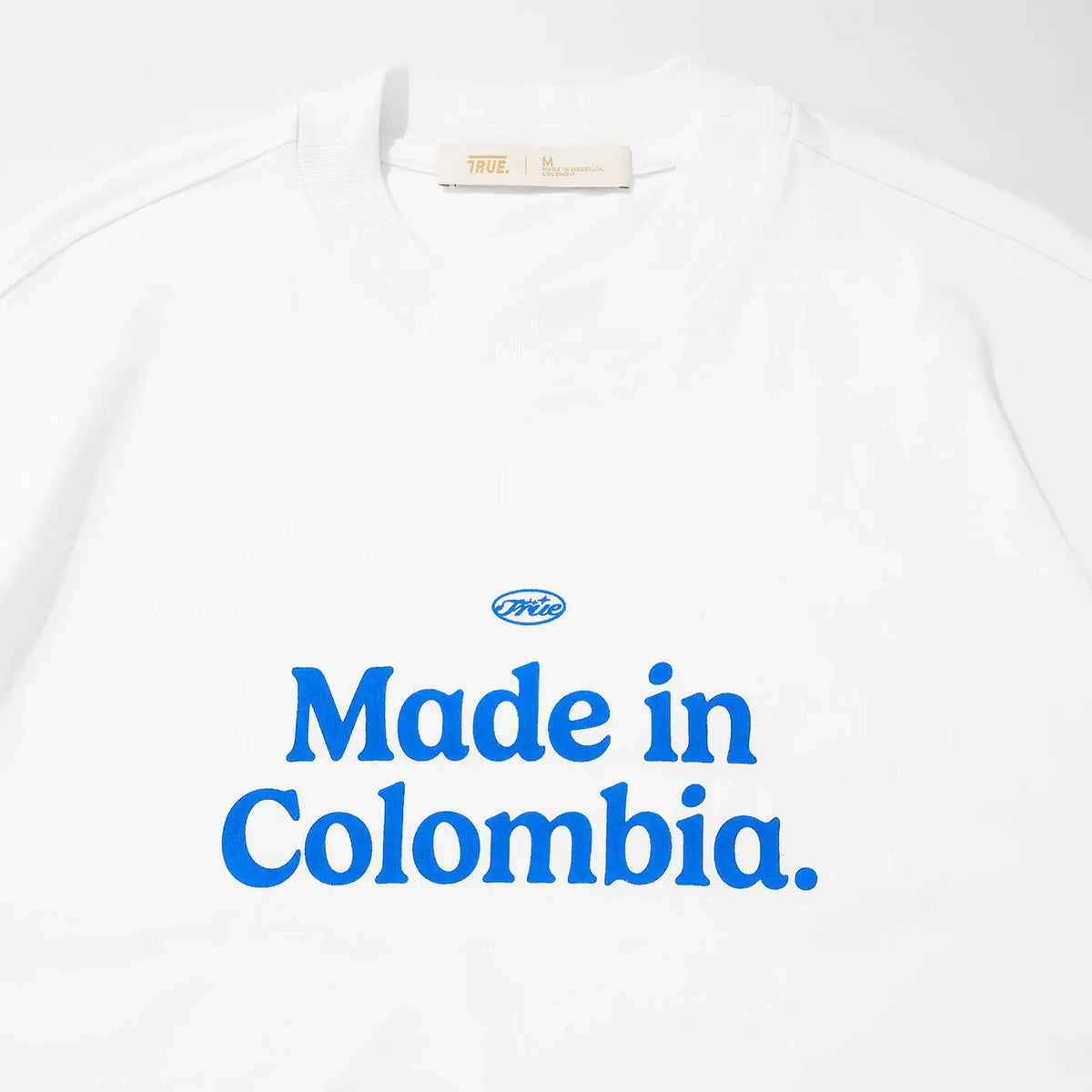 TRUE COLOMBIA OVERSIZED T-SHIRT CAMISETA BLANCA