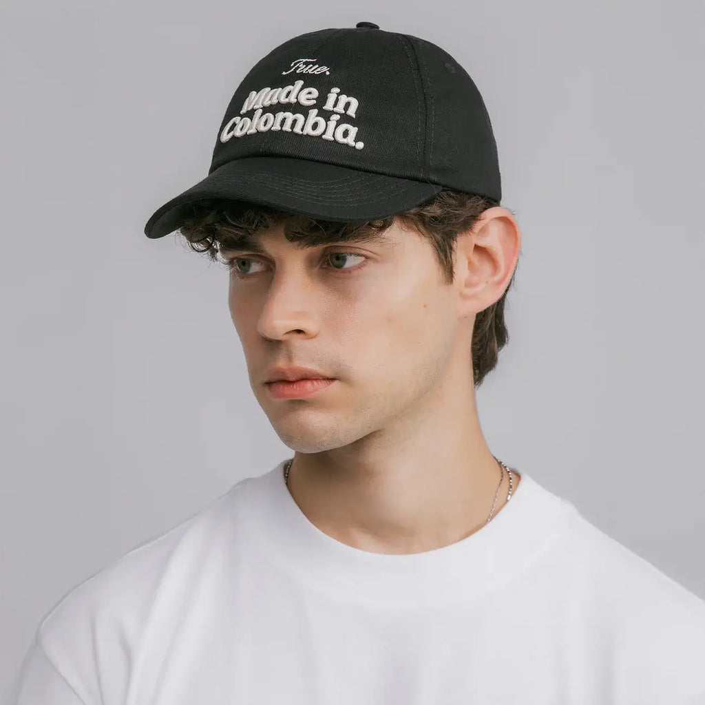 TRUE COLOMBIA CAP GORRA AJUSTABLE NEGRA