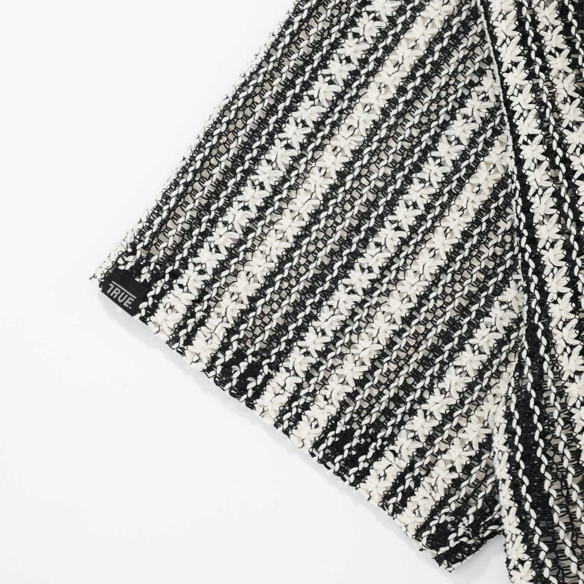 TRUE CROCHET PATTERN BOXY SHIRT CAMISETA NEGRA