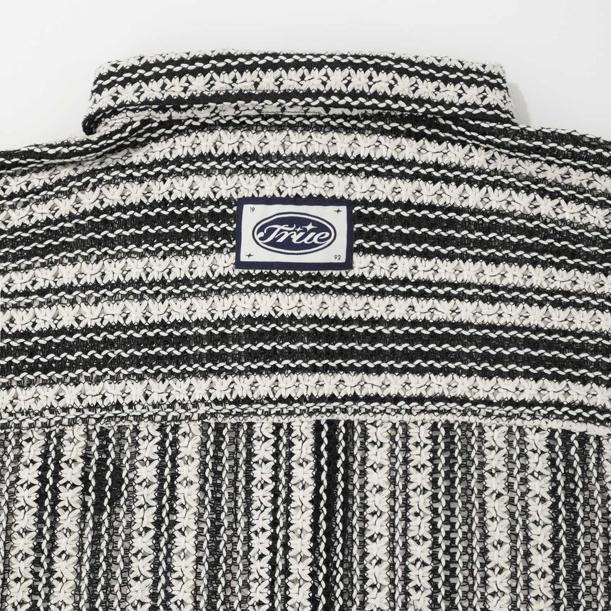 TRUE CROCHET PATTERN BOXY SHIRT CAMISETA NEGRA