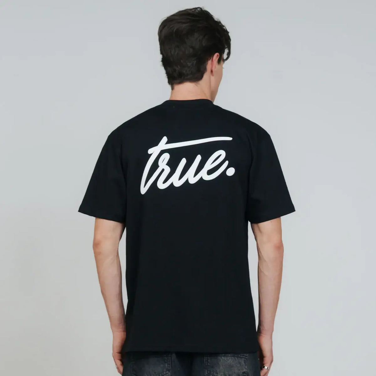 TRUE CURSIVE LOGO T-SHIRT CAMISETA NEGRA