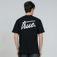 TRUE CURSIVE LOGO T-SHIRT CAMISETA NEGRA